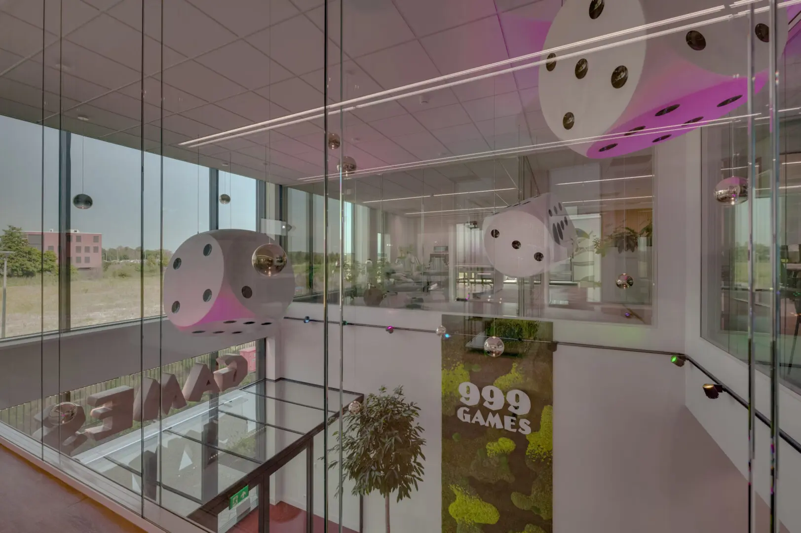 Schoonmaakwerk bij 999 Games Almere